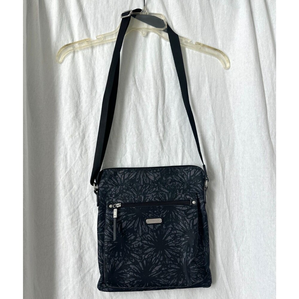 Baggallini Crossbody Shoulder Bag Travel Gray Black Nylon 9”x9” Adjustable